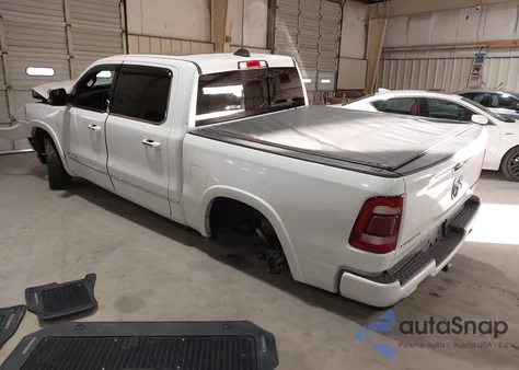 2019 Ram 1500 Limited 4X4 5'7 Box z USA, uszkodzony, nr VIN 1C6SRFHT4KN898180